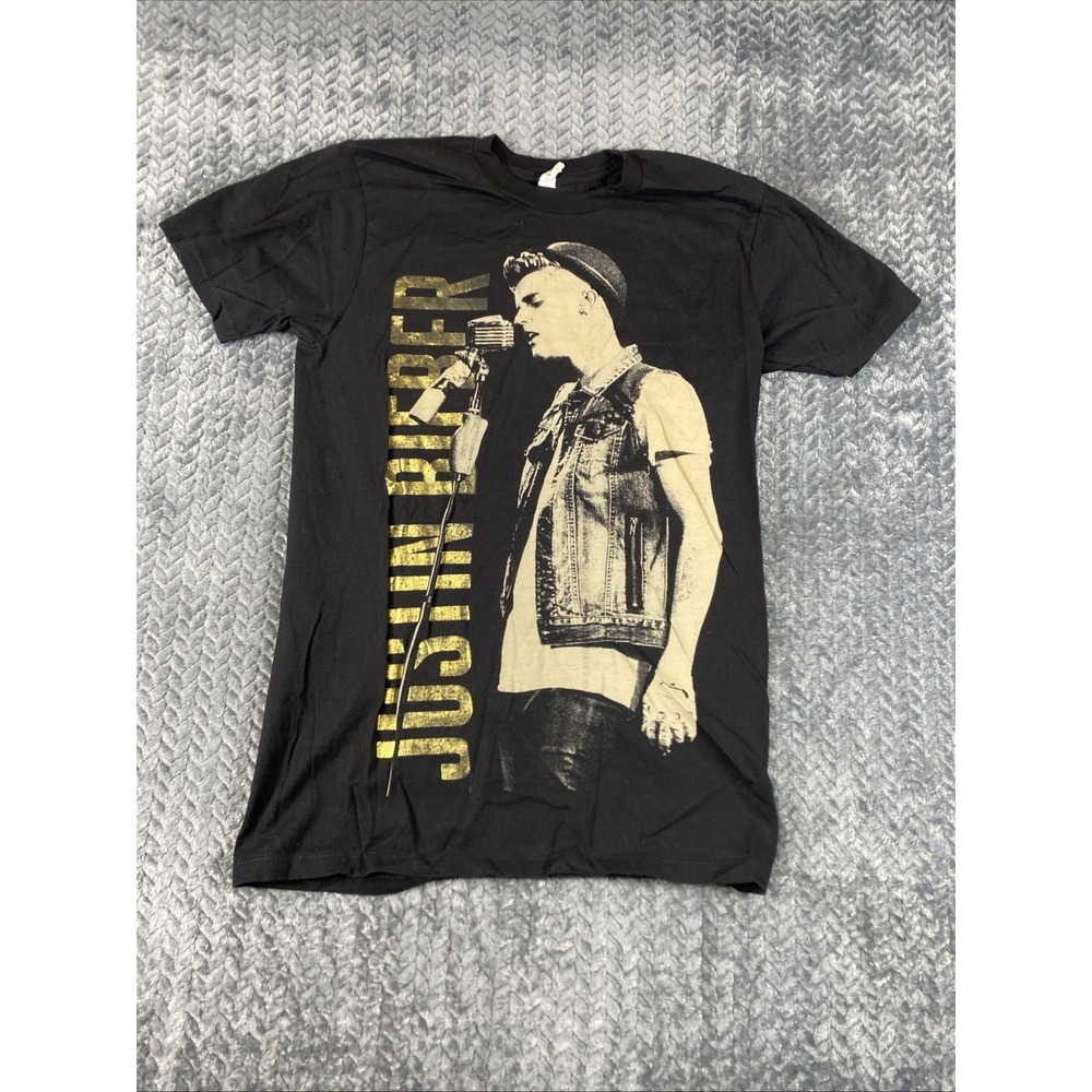 Justin Bieber Shirt Men's Small Black 2013 Believe Tour Short Sleeve Tee